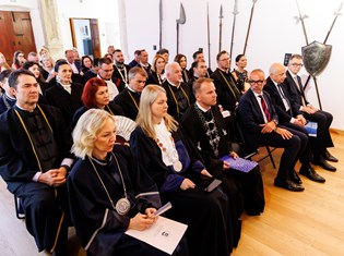 pocasni_doktorati1-150626.jpg